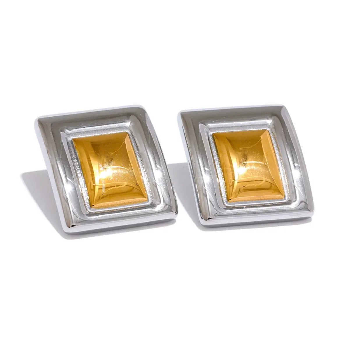 SILVER BOLD EARRINGS